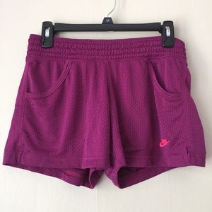 Magenta Nike running shorts with pockets Small